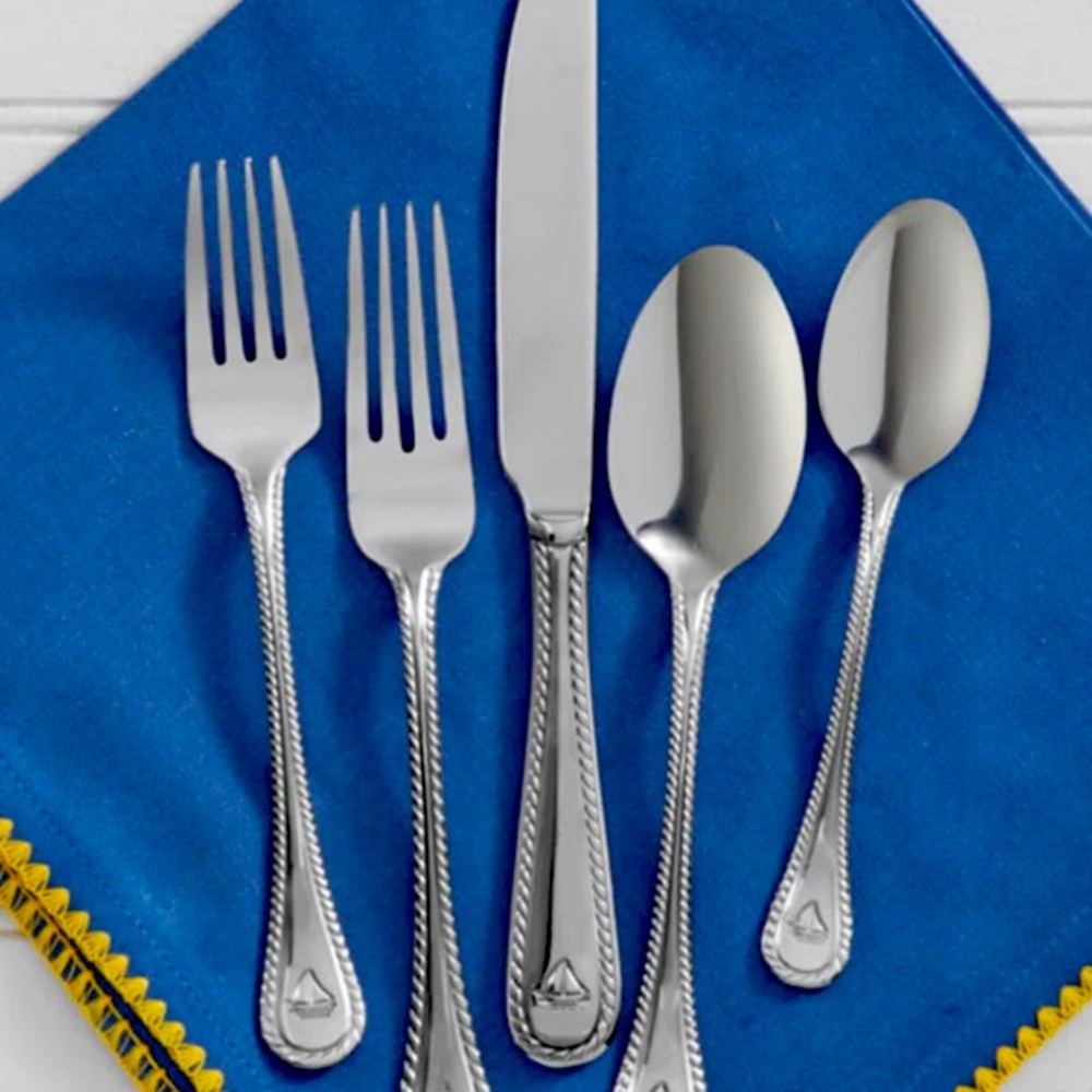 Source Unknown Silver Flatware Set